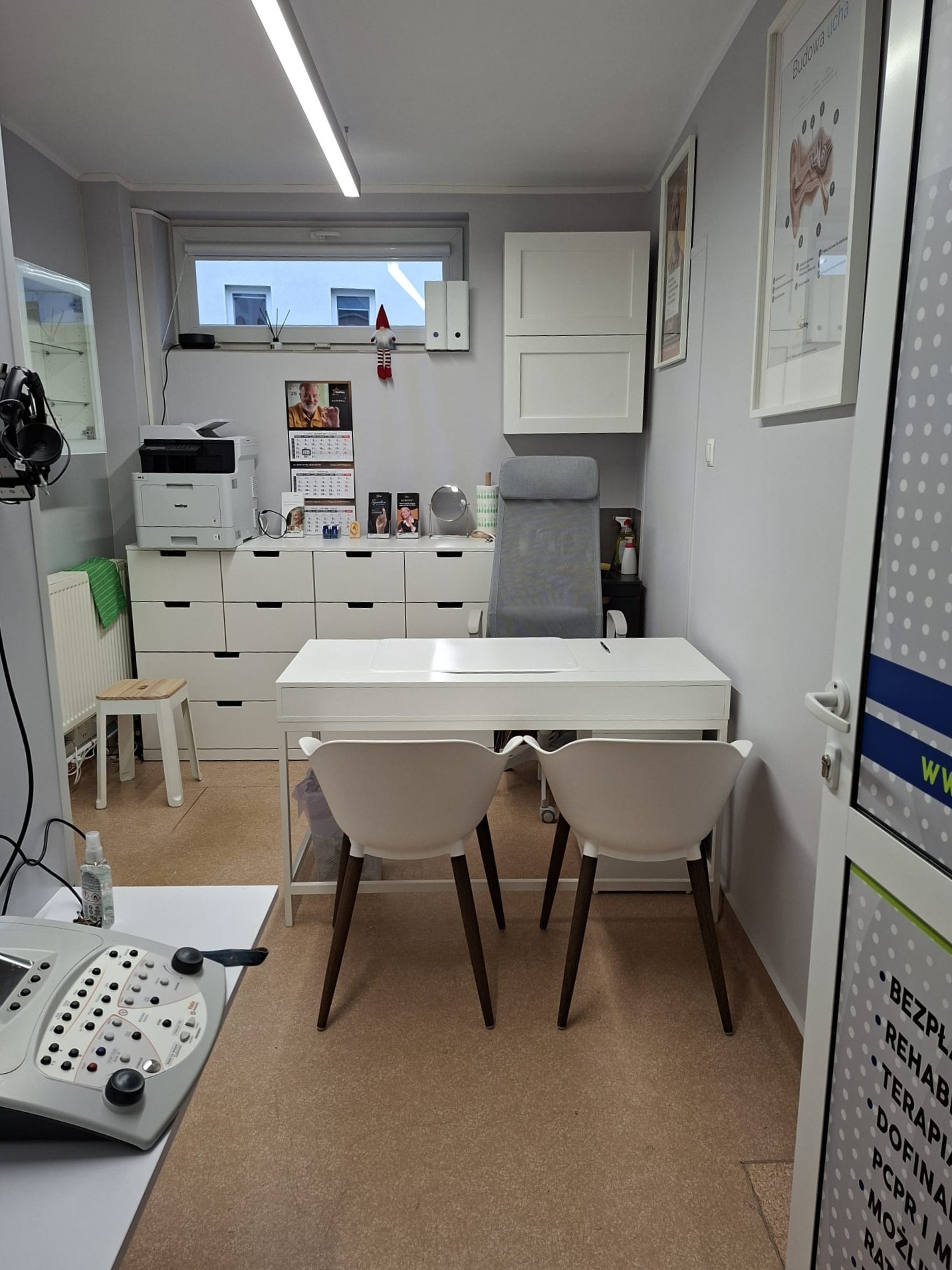 Gabinet Audiopuls - wnętrze